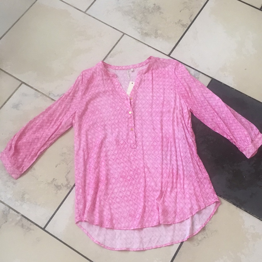 Pink patterned tunic with gold button detail